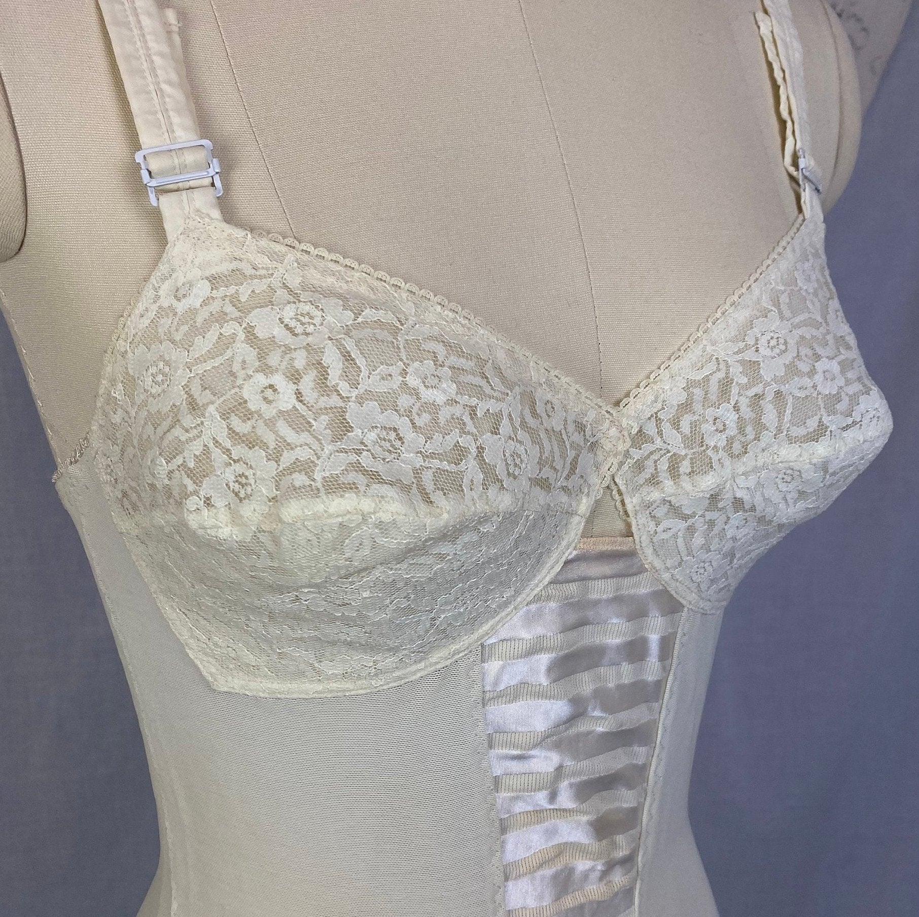 Vintage 1960's All in One Girdle | Creamy White Elastic Power Mesh & Lace with Rayon Satin Stripes | Size 34-36, S | Fashion Hour by Blair - Daggers & Dames