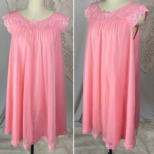 Vintage 1960's Babydoll Nightgown | Bright Bubblegum Pink Nylon Chiffon with Lace | Size M, LG | Shadowline - Daggers & Dames