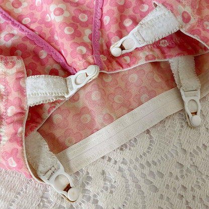 Vintage 1960's Bullet Bra & Girdle Lingerie Set | Bright Pink with floral Print | Size M, 36 B, 38 A - Daggers & Dames