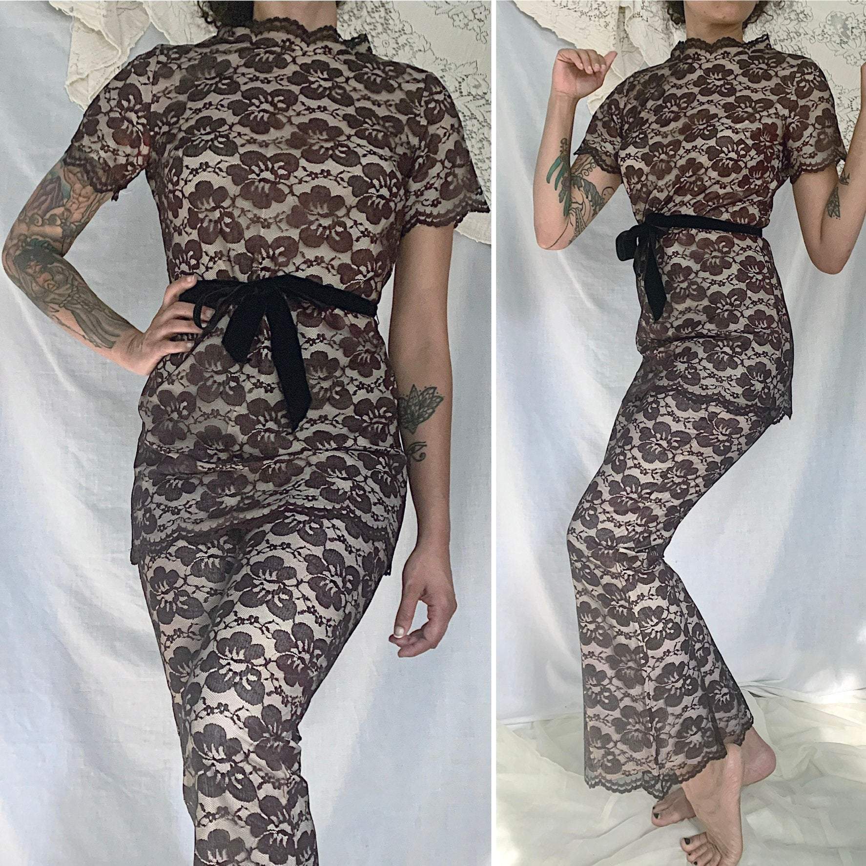 Vintage 1960's Lounge Suit | Deep Mocha Brown Floral Lace over Pale Rose Pink Acetate | Size XS, S | R/B Jrs - Daggers & Dames