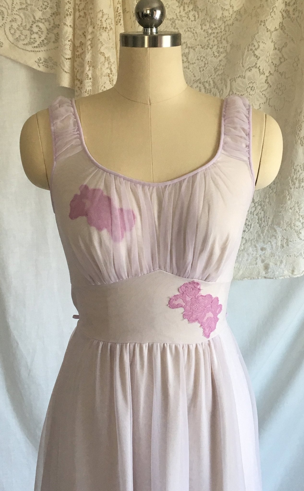 Vintage 1960's Nightgown | Lilac & Violet Purple Nylon Chiffon with Lace Appliques | Gilead | Size XS - S - Daggers & Dames