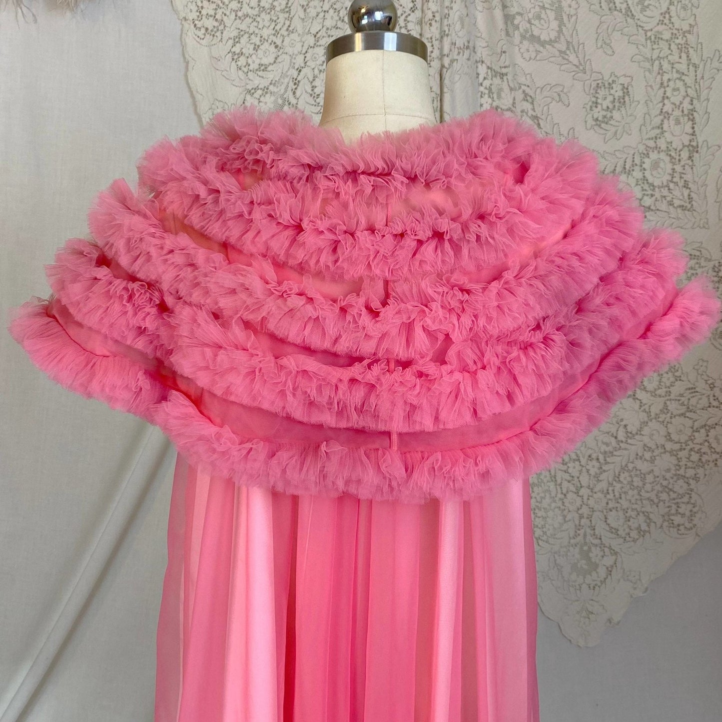 Vintage 1960's Nightgown & Peignoir Set | Bright Pink Nylon Chiffon with Ruffled Tulle Capelet | Size S, M, LG | Lisette by Al Sterling - Daggers & Dames