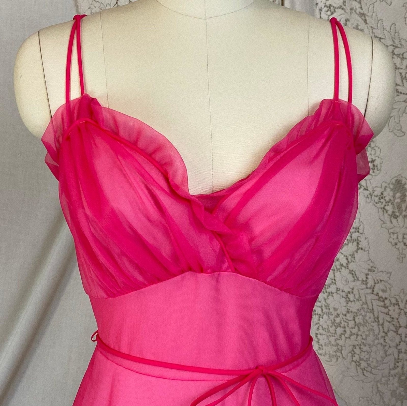 Vintage 1960's Nightgown & Peignoir Set | Hot Pink Nylon Chiffon with Ruffles | Size XS, S | Gotham - Daggers & Dames