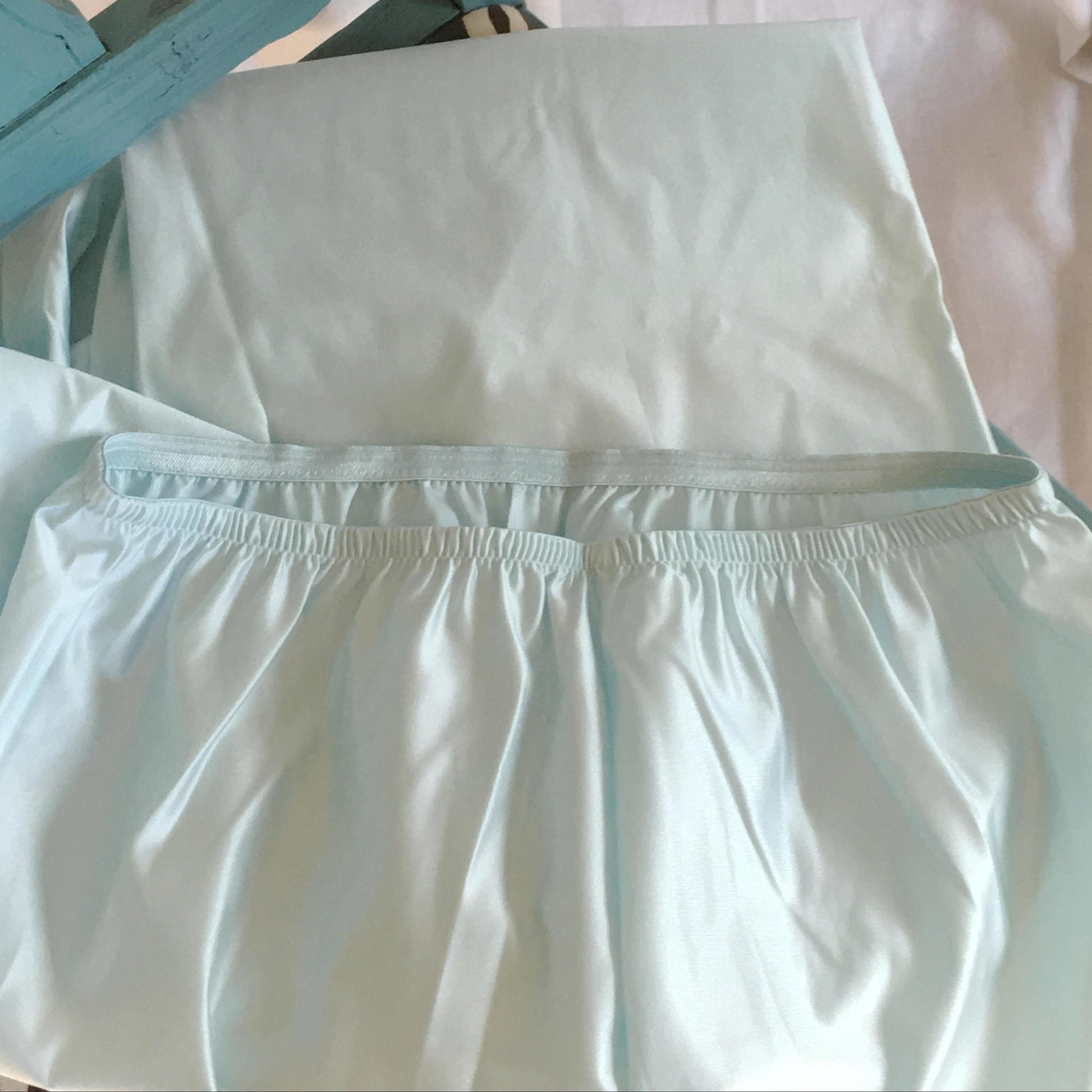 Vintage 1960's Pajama Set | Light Blue Nylon Satin with Rhinestone & Lace | New Old Stock | Vanity Fair | Boho Pajamas | Size M - Daggers & Dames