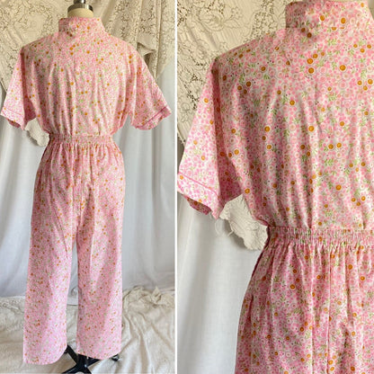 Vintage 1960's Pajama Set | Unworn Bright Floral Print Cotton with Mandarin Collar | Size M, LG | Lady No Belt, Formfit Rogers - Daggers & Dames