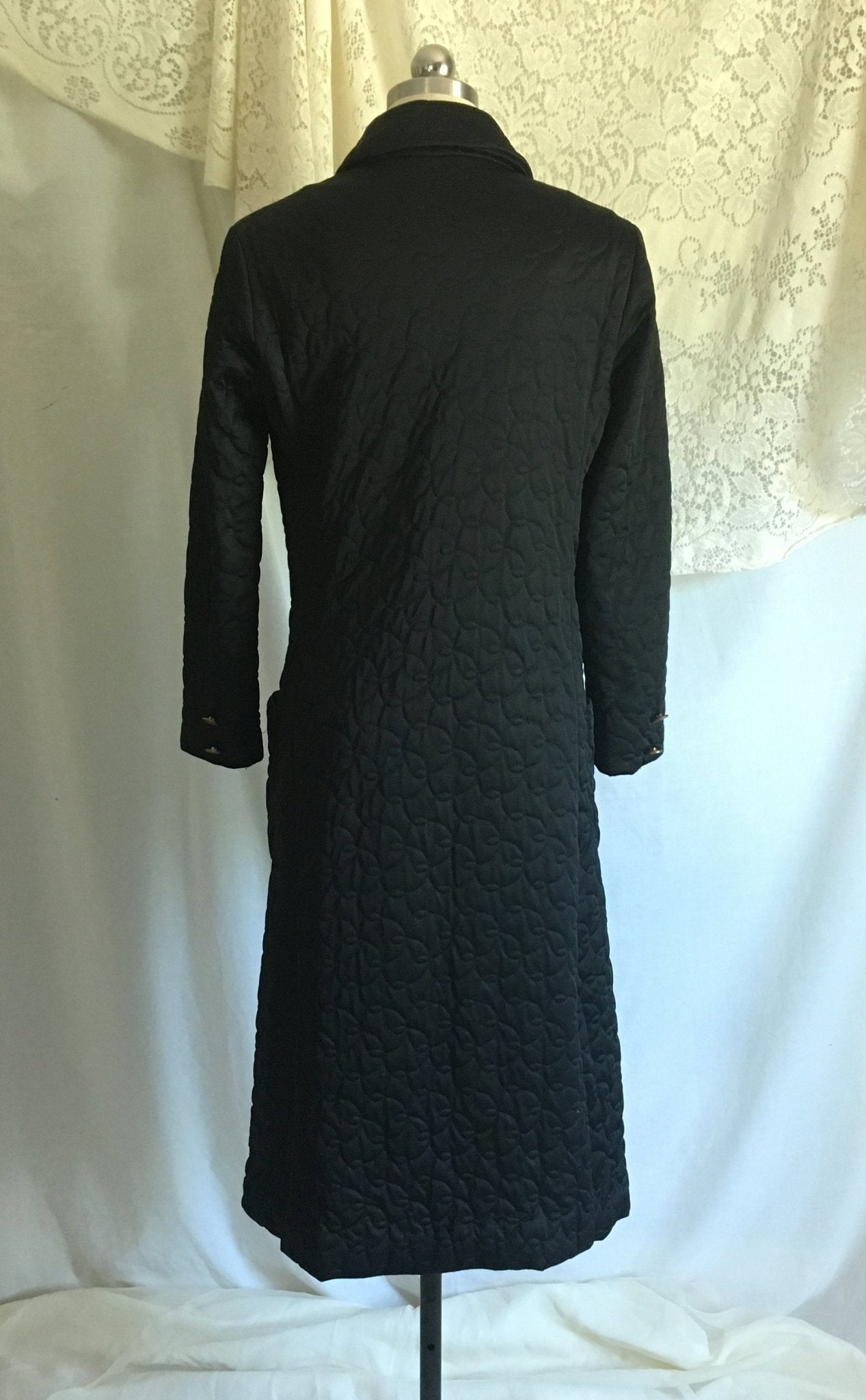 Vintage 1960's Robe | Black Quilted Nylon with Leopard Print Lining & Gold Buttons | Pinup Housecoat | Vanity Fair | Size S, M - Daggers & Dames