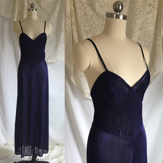 Vintage 1970's Nightgown | Silky Blue Polyester | 70's does 40's Slip Dress | Size XSM/SM - Daggers & Dames