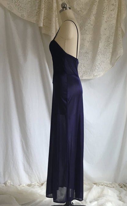 Vintage 1970's Nightgown | Silky Blue Polyester | 70's does 40's Slip Dress | Size XSM/SM - Daggers & Dames