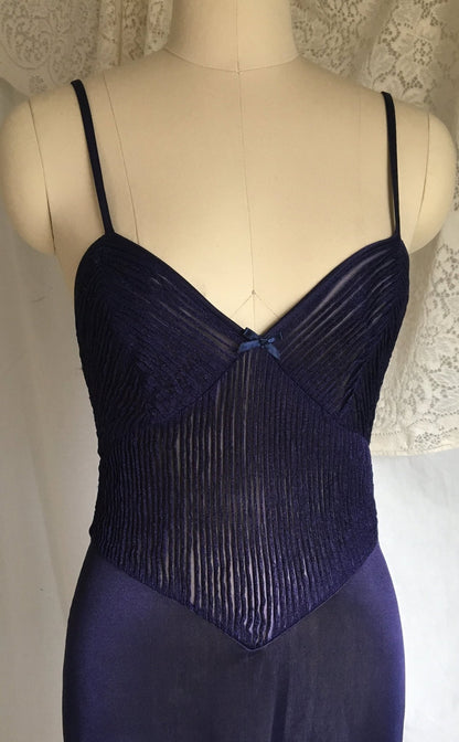 Vintage 1970's Nightgown | Silky Blue Polyester | 70's does 40's Slip Dress | Size XSM/SM - Daggers & Dames