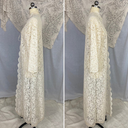 Vintage 1970's Peignoir Robe | Ivory Cream Floral Lace with High Neck & Wide Sleeves | Size S - Daggers & Dames