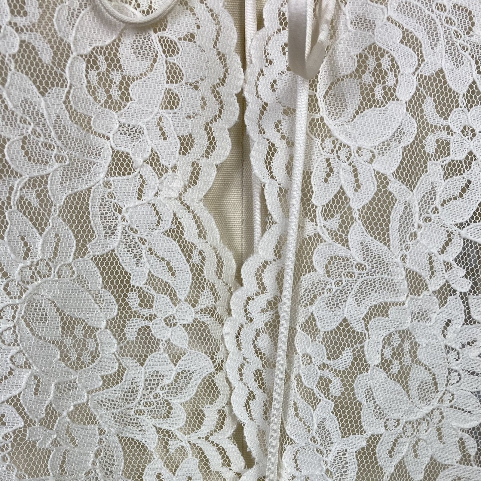 Vintage 1970's Peignoir Robe | Ivory Cream Floral Lace with High Neck & Wide Sleeves | Size S - Daggers & Dames