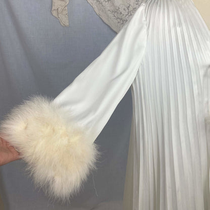 Vintage 1970's Peignoir Set | Lunar White Pleated Satin with Marabou Feather Trim | Size 34-38 Bust, S, M, LG | Odette Barsa - Daggers & Dames