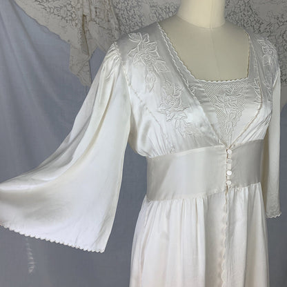 Vintage 1970's Peignoir Set | Snow White Silk Satin with Rose Embroidery | Size M | Peony, Shanghai China - Daggers & Dames