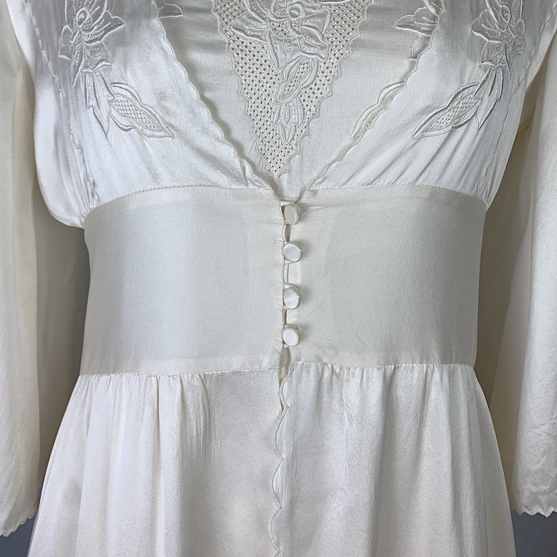 Vintage 1970's Peignoir Set | Snow White Silk Satin with Rose Embroidery | Size M | Peony, Shanghai China - Daggers & Dames