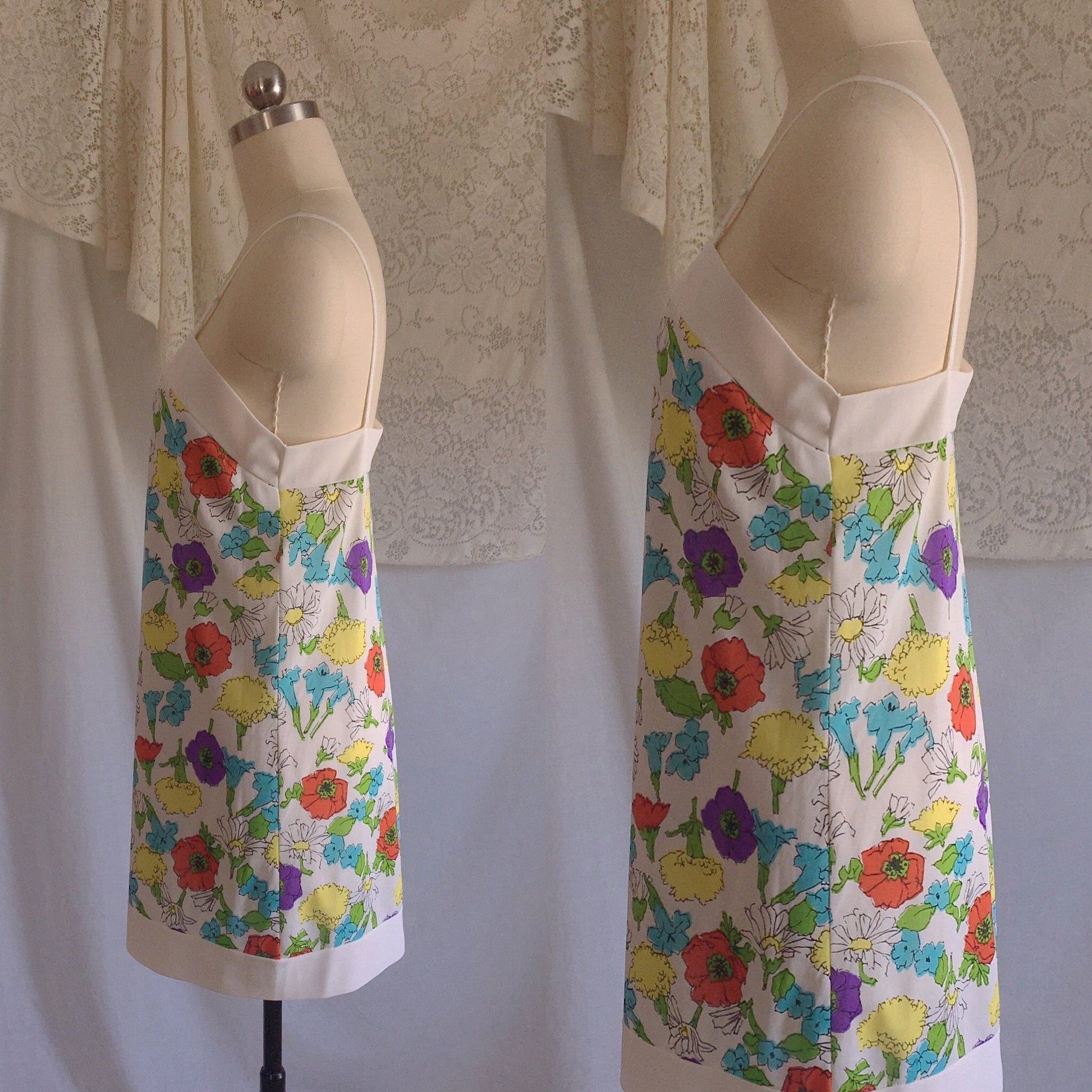 Vintage 1970's Slip | White Nylon with Watercolor Floral Pattern | Warner's | Size S, M - Daggers & Dames